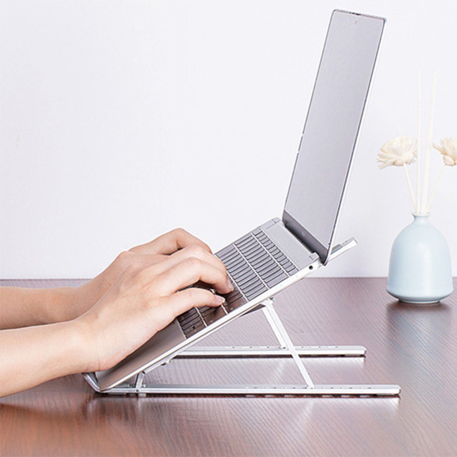 SOPORTE DE LAPTOP DE ALUMINIO